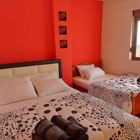 Geni Apartment Korce Exterior photo