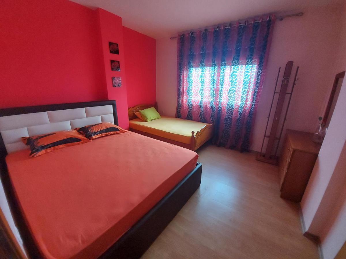 Geni Apartment Korce Exterior photo