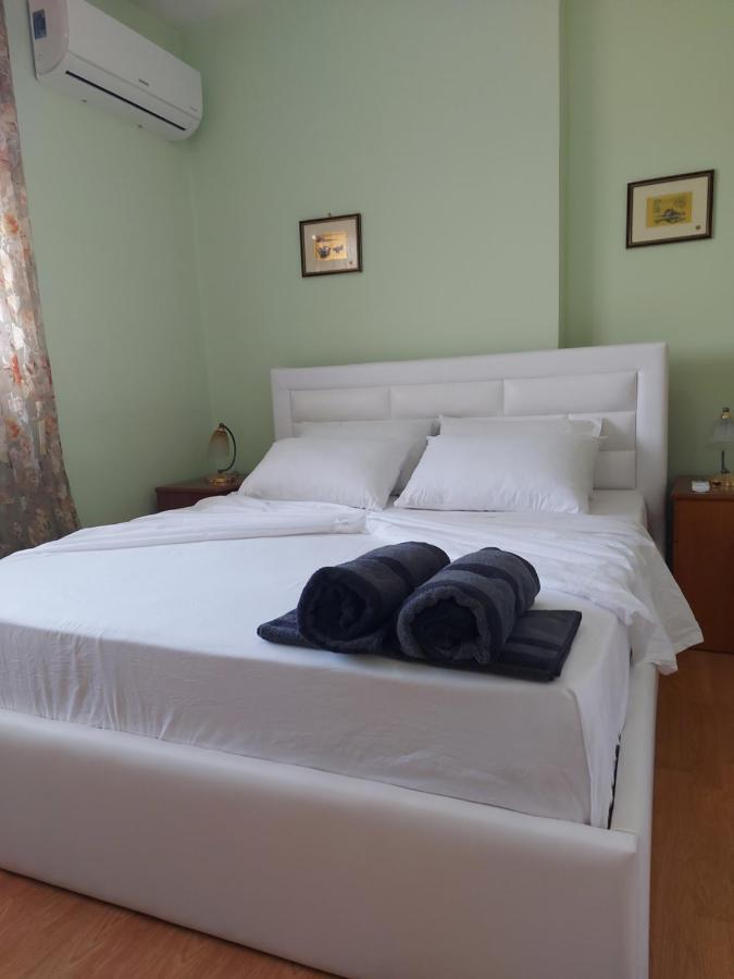 Geni Apartment Korce Exterior photo